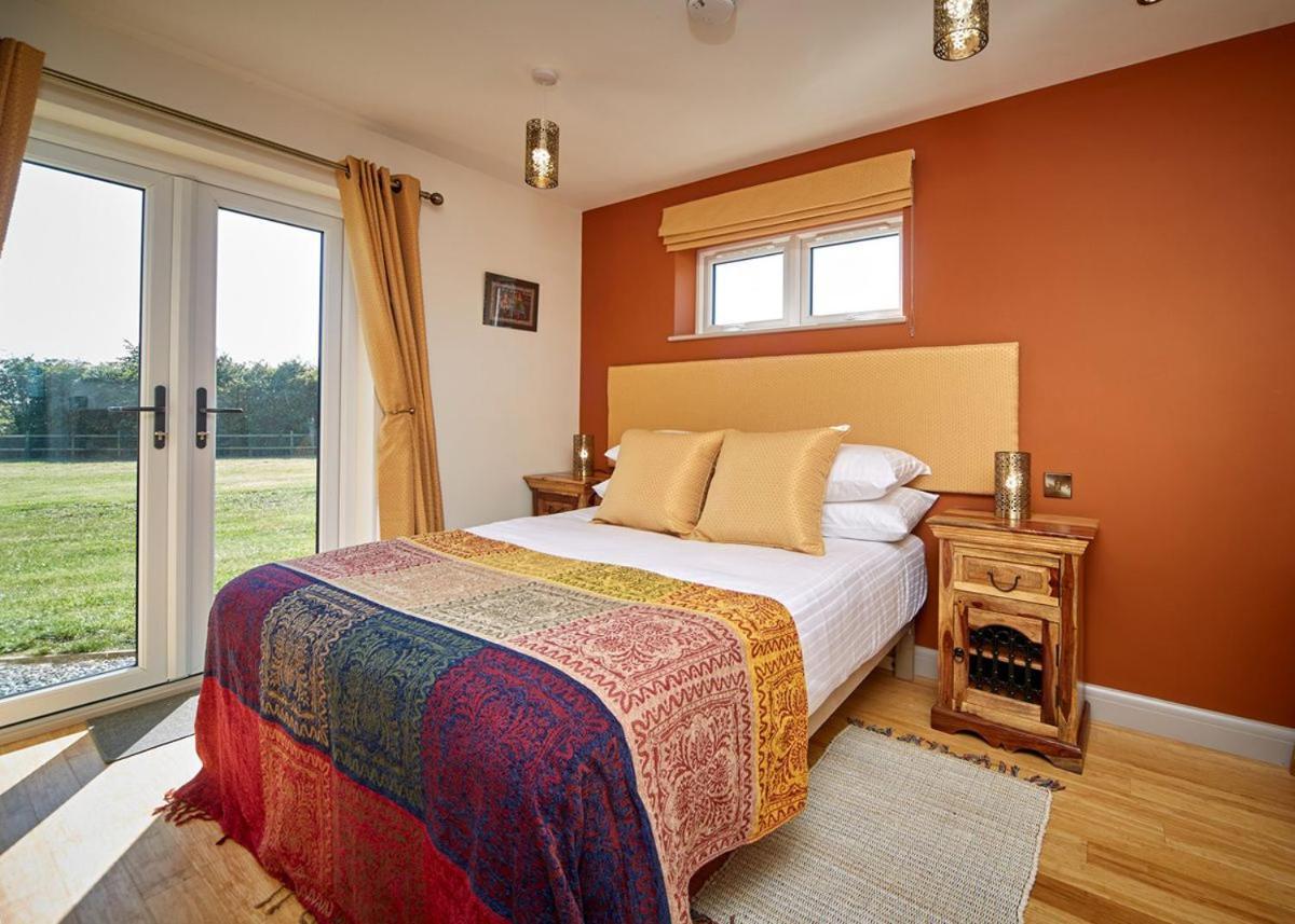 North Star Sanctum Hotel Garton Eksteriør billede